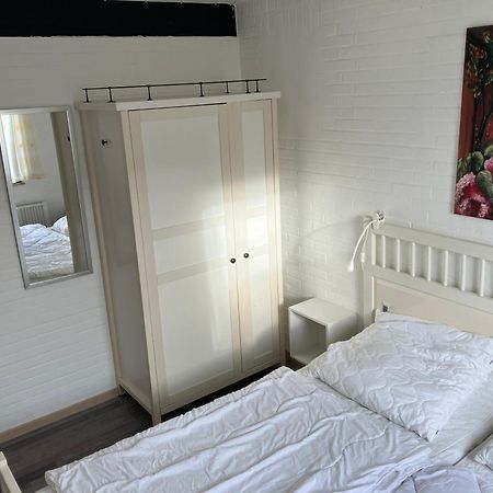 Schoenes Ferienhaus In Tossens Mit Schoenem Garten بوتجادينغين المظهر الخارجي الصورة